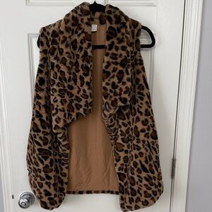 Leopard Print Faux Fur Vest